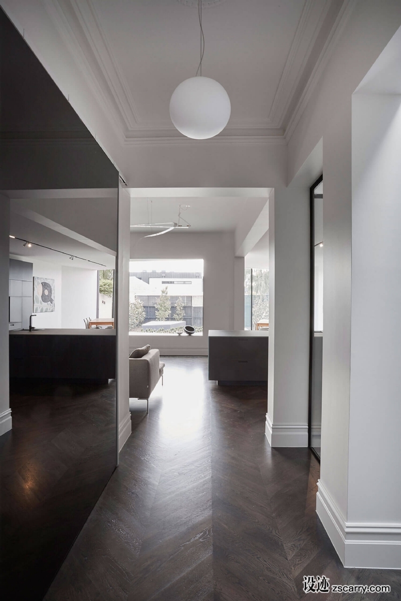 est-living-edwards-moore-void-house-poliform-3.jpg 家装参考,入户,玄关,