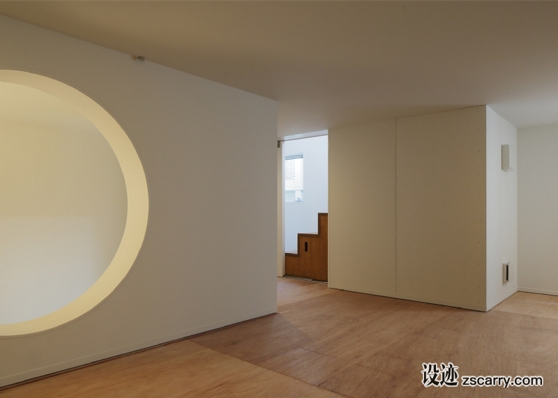Little-House-Big-Terrace_Takuro-Yamamoto_Tokyo_dezeen_1568_15.jpg 家装参考,入户,玄关,