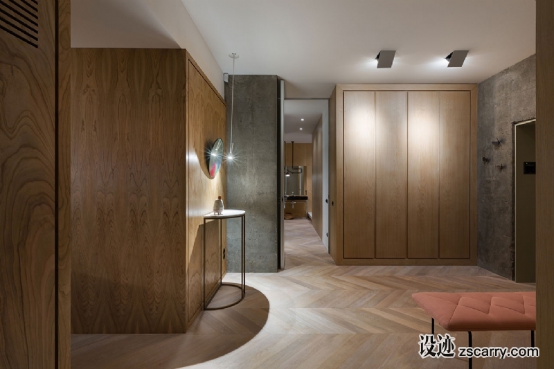 f15_afm_interior_kiev_ukraine_olha_wood_photo_andrey_avdeenko_yatzer.jpg 家装参考,入户,门厅,
