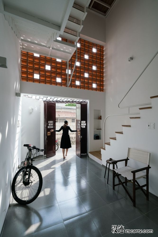 4 (1).jpg 家装参考,入户,带楼梯,