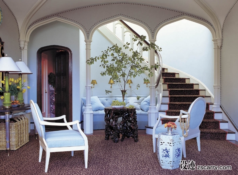 05-In+San+Francisco,+this+splendid+house+has+been+invigorated+with+great+bursts+of+color+and+meticulous+attention+to+detail.+.jpg 家装参考,入户,带楼梯,