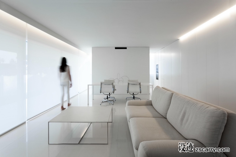 FRAN%2BSILVESTRE%2BARQUITECTOS_BREEZE%2BHOUSE_015.jpg 家装参考,客厅,极简风格,