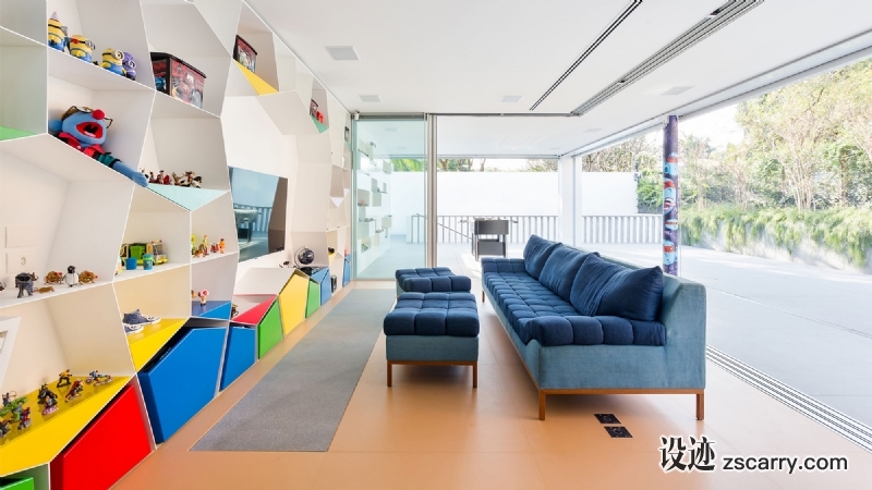 p1_pascalisemerdjian_toy_house_mm_01_yatzer.jpg 家装参考,客厅,现代风格,