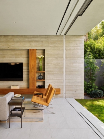 电视背景墙 Modern-Beverly-Hills-Home-10.jpg