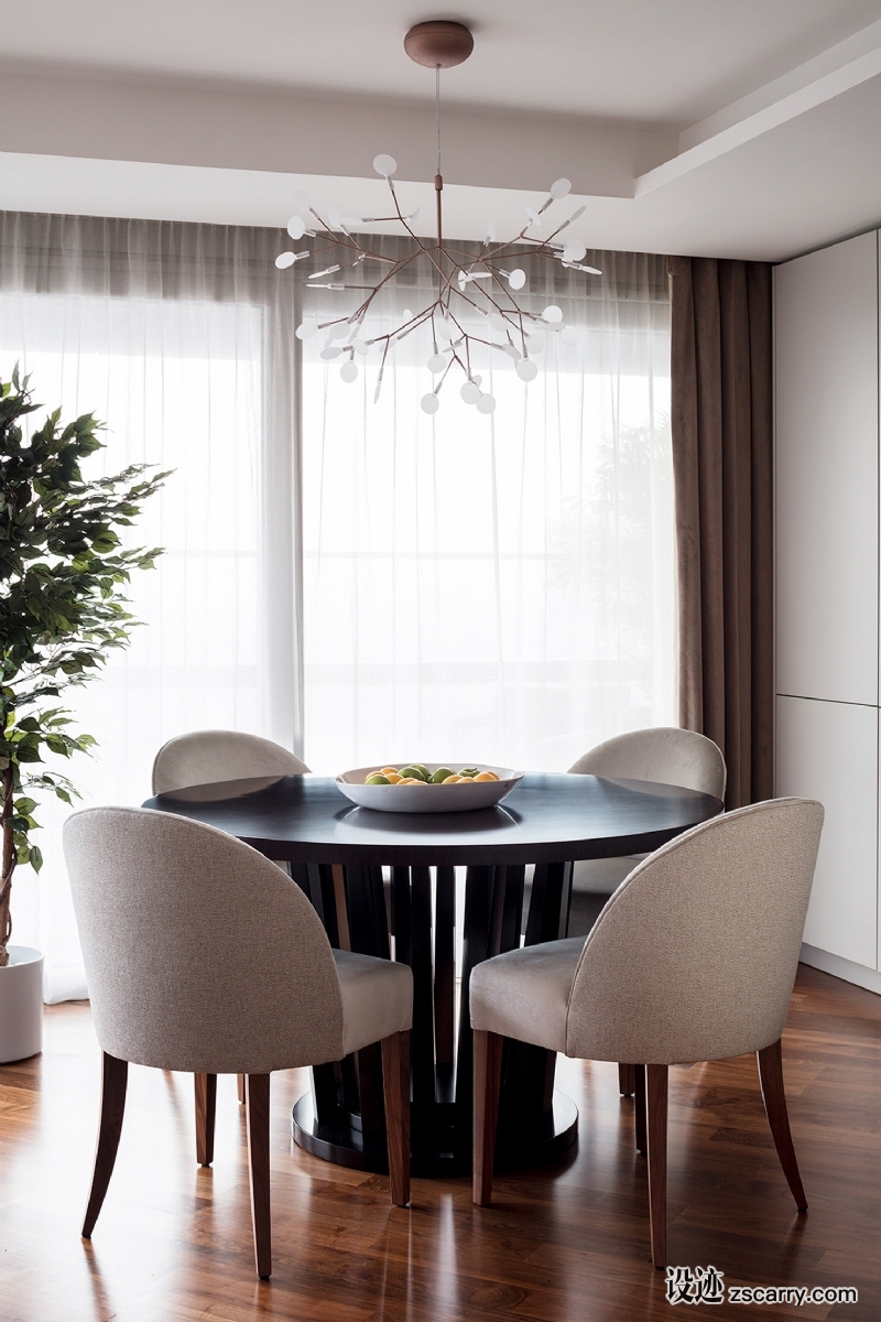canaletto-tower-apartment-black-milk-interiors-residential-london-uk_dezeen_2364_col_9.jpg 家装参考,餐厅,简欧风格,