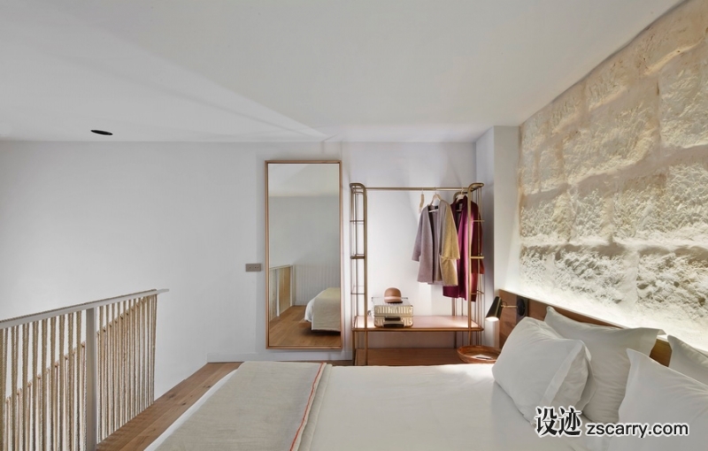 Puro-Hotel-in-Palma-de-Mallorca-by-OHLAB-Yellowtrace-15.jpg 家装参考,卧室,床头背景墙,