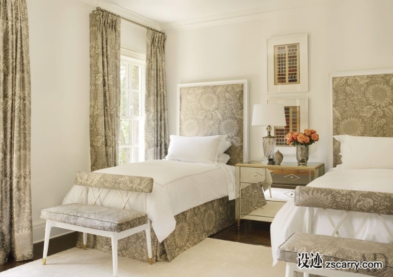 traditional-bedroom-suzanne-kasler-interiors-atlanta-georgia-201204_1000-watermarked.jpg 家装参考,卧室,多床位,