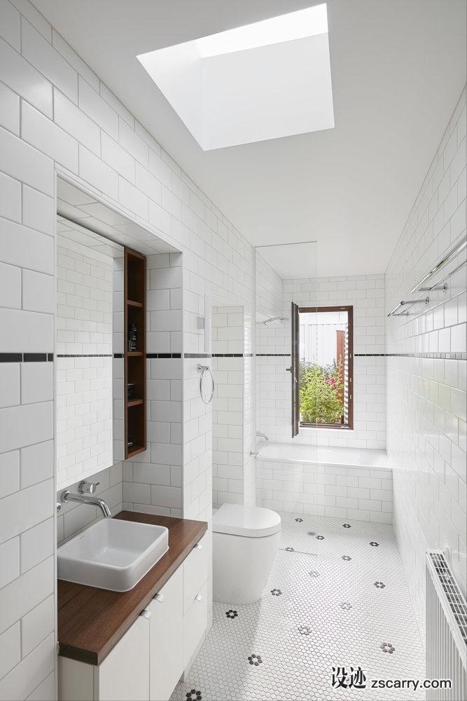 11.jpg 家装参考,卫浴,带嵌入浴缸,