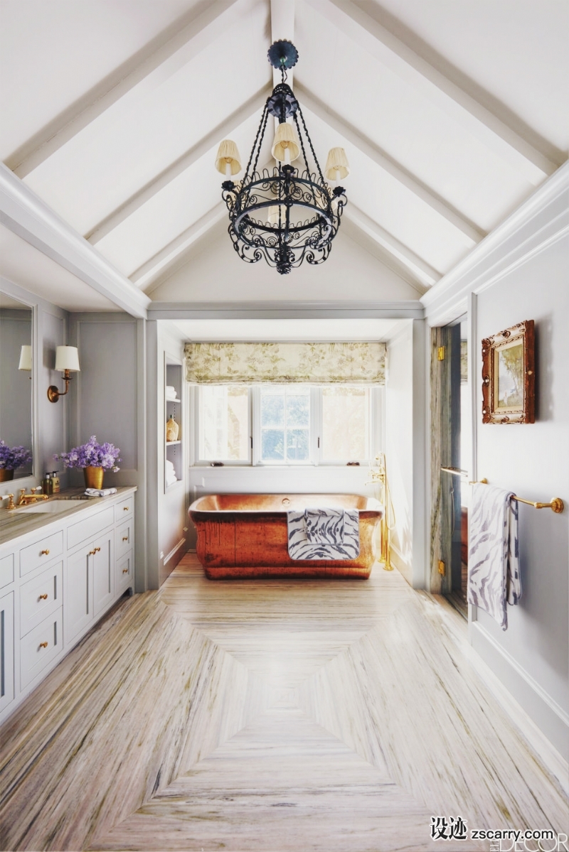 09-Decor-Inspiration-A-Summer-Home-in-East-Hampton-This-Is-Glamorous.jpg 家装参考,卫浴,带独立浴缸,