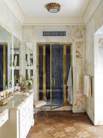 干湿分离 lincoln-park-mansion-her-bathroom-001.jpg