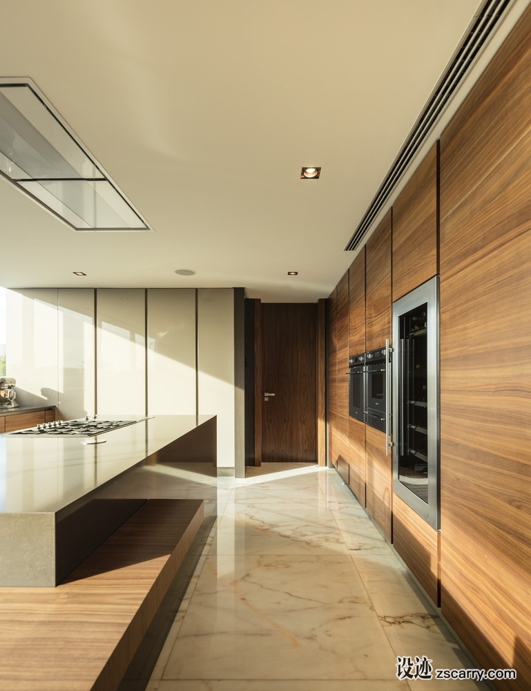 Sidney_Quintela_-_Praia_da_Torre_(28).jpg 家装参考,厨房,带岛台,