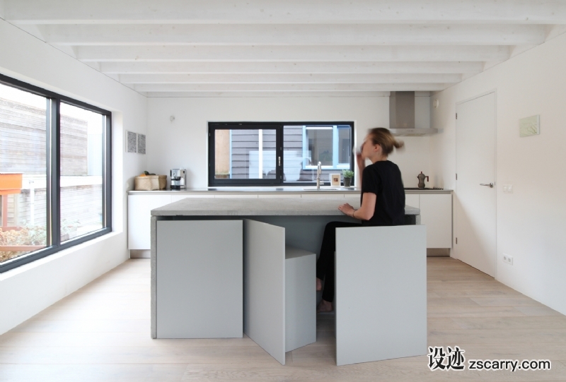 Tatami-house-julius-taminiau-07.jpg 家装参考,厨房,带岛台,