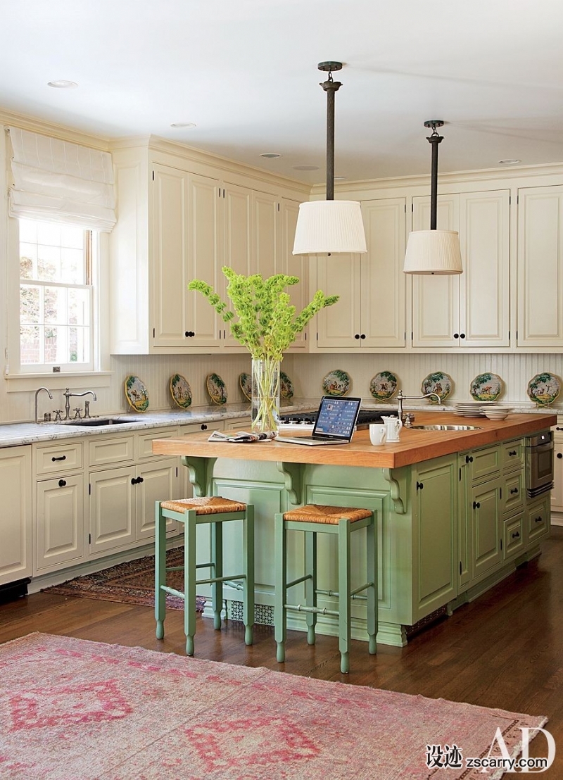 traditional-kitchen-timothy-corrigan-inc-los-angeles-california-201204_1000-watermarked.jpg 家装参考,厨房,带岛台,