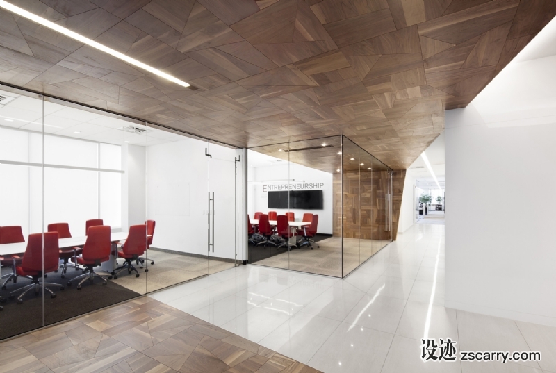 1321_Broccolini_Office_18_archdaily.jpg 工装参考,办公空间,办公隔间,