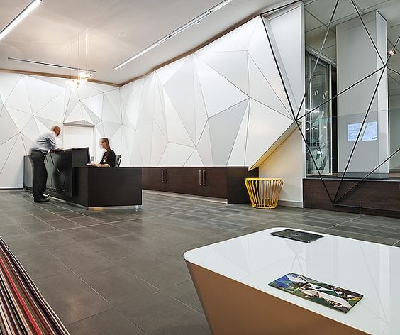 08afeebd121d66b0b05aa0306248b9d4.jpg 工装参考,办公空间,前台接待,