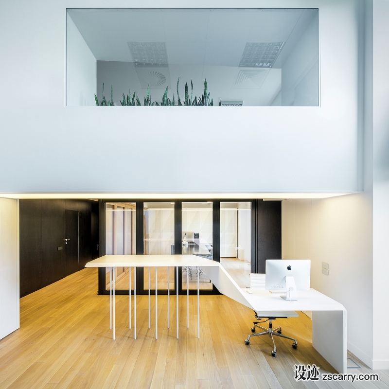 portada_exexe-centor_showroom_warsaw-300dpi-01.jpg 工装参考,办公空间,前台接待,