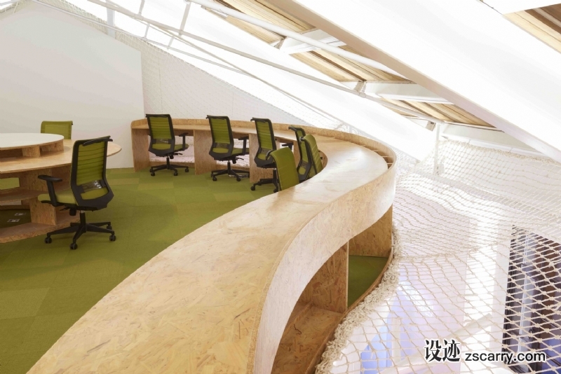 16.5.27unbot018.jpg 工装参考,办公空间,开放办公区,