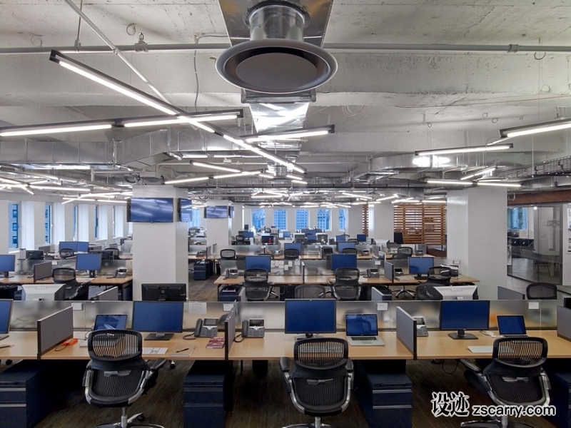 First-Office-Space-for-Condé-Nast-Entertainment-Features-a-Rustic-and-Industrial-Aesthetic-7.jpg 工装参考,办公空间,开放办公区,