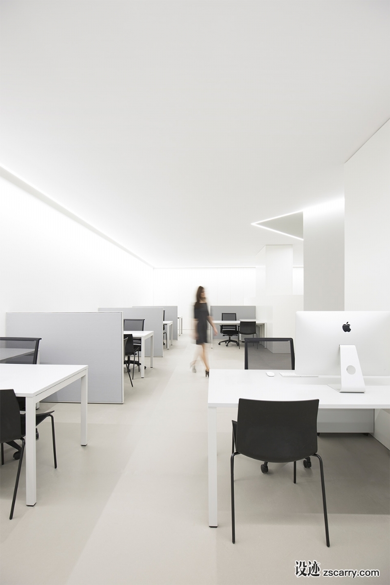 FRAN-SILVESTRE-ARQUITECTOS_ARV-OFFICES_023.jpg 工装参考,办公空间,开放办公区,