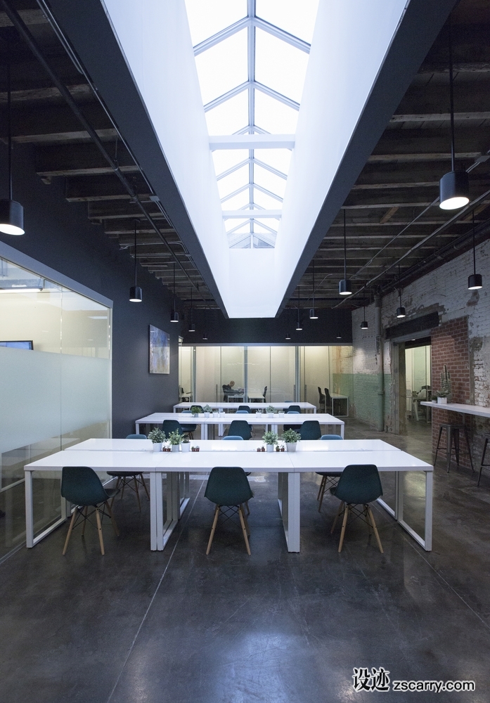 LEESER_COWORKRS_ATRIUM_credit_LEESER_ARCHITECTURE.jpg 工装参考,办公空间,开放办公区,