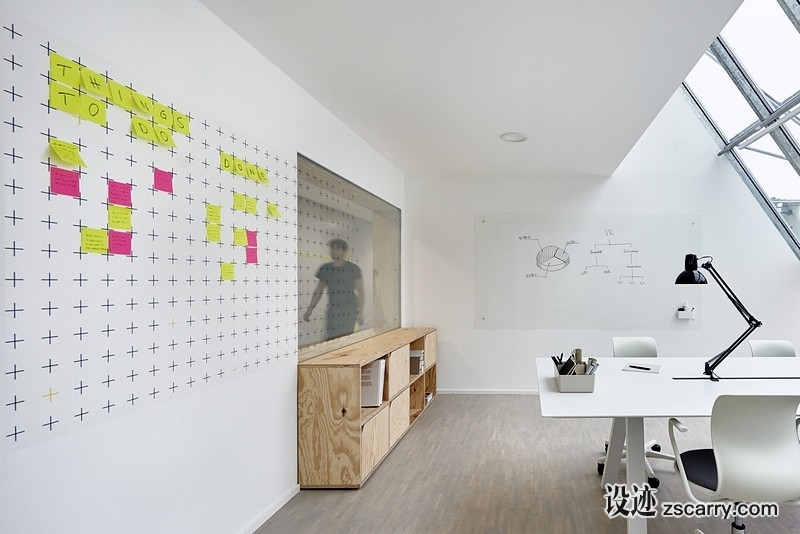 New-Offices-of-Non-Profit-Organization-WFP-Innovation-Accelerator-INpuls-5.jpg 工装参考,办公空间,开放办公区,