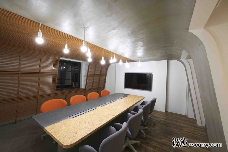 16.5.27unbot005.jpg 工装参考,办公空间,会议室,