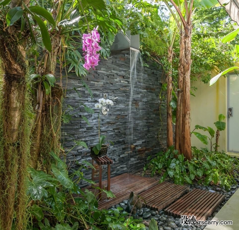 stone-wall-with-flowers-garden-shower-design.jpg 家装参考,户外空间,户外洗浴,