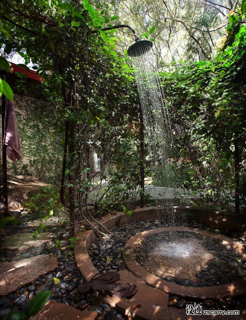 stony-centre-rainforest-outdoor-shower-head.jpg 家装参考,户外空间,户外洗浴,