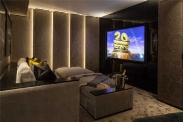 视听游戏 belgravia-mews-media-room.jpg