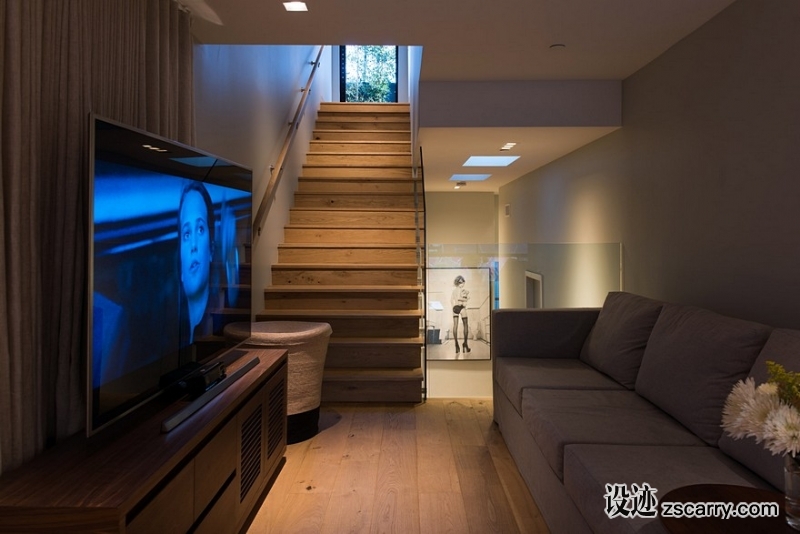 The-Hollister-Apartment-in-Venice-Beach-Is-Almost-Completely-Open-To-The-Outside-18.jpg 家装参考,功能,视听游戏,