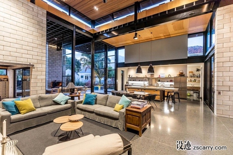 Double-Height-Living-Spaces-Add-Drama-to-This-Industrial-Style-House-13-880x586.jpg 家装参考,特殊,LOFT,