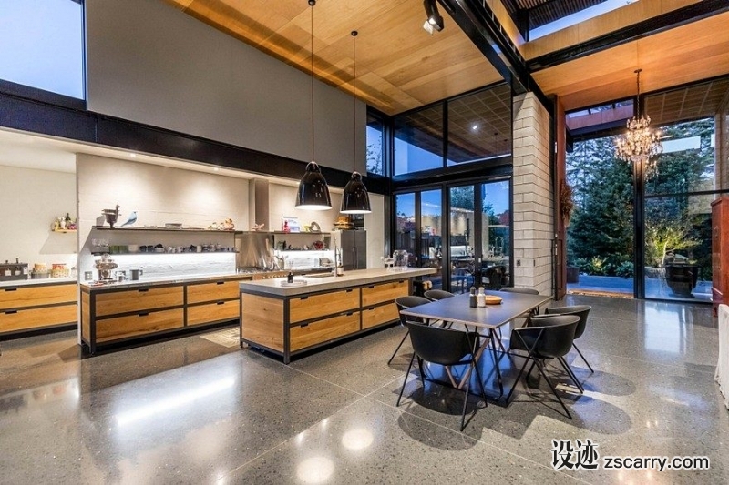 Double-Height-Living-Spaces-Add-Drama-to-This-Industrial-Style-House-17-880x586.jpg 家装参考,特殊,LOFT,