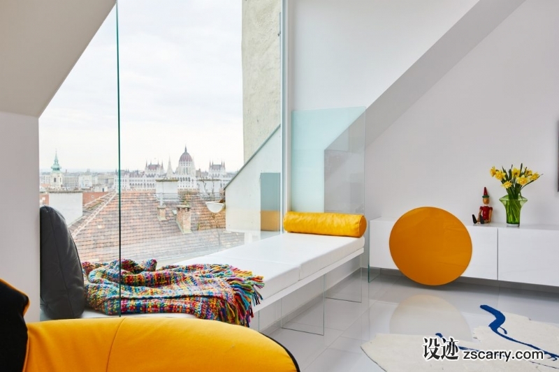 008-apartment-budapest-margeza-1050x700.jpg 家装参考,特殊,坡顶阁楼,