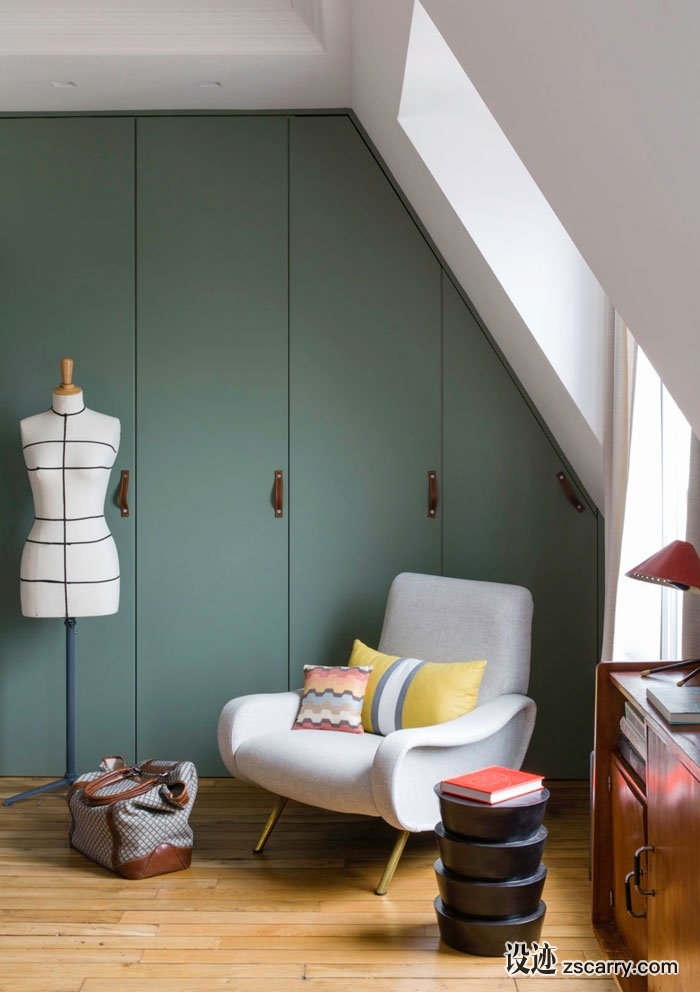 2013-HP-APPARTEMENT-RUEDESMARTYRES-IANPHILIPPS-17.jpg 家装参考,特殊,坡顶阁楼,