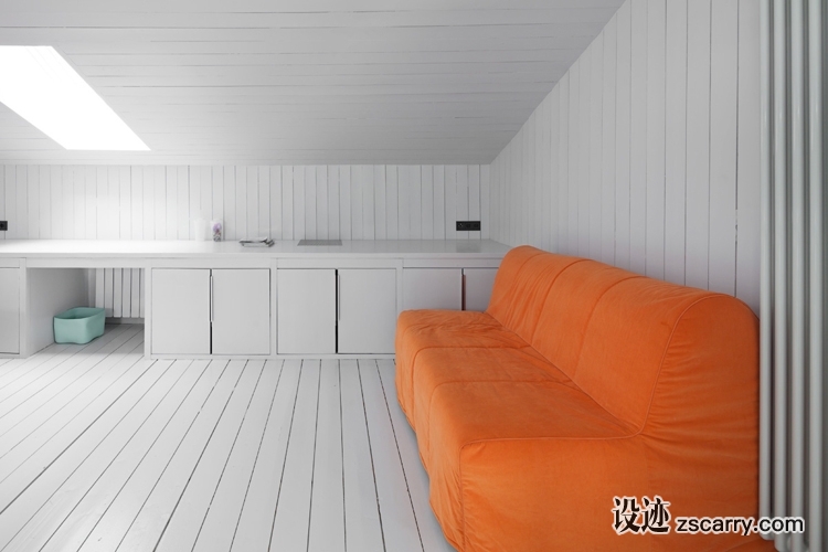 a-look-inside-the-house-of-architect-alexey-ilyin-12.jpg 家装参考,特殊,坡顶阁楼,