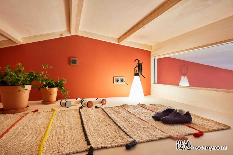 BTH_INTERIOR_011_COPYRIGHT_DUTCH_INVERTUALS-RONALD_SMITS.jpg 家装参考,特殊,坡顶阁楼,