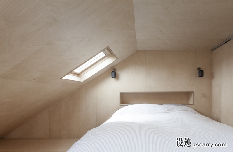 Plywood-House-Simon-Astridge_20.jpg 家装参考,特殊,坡顶阁楼,