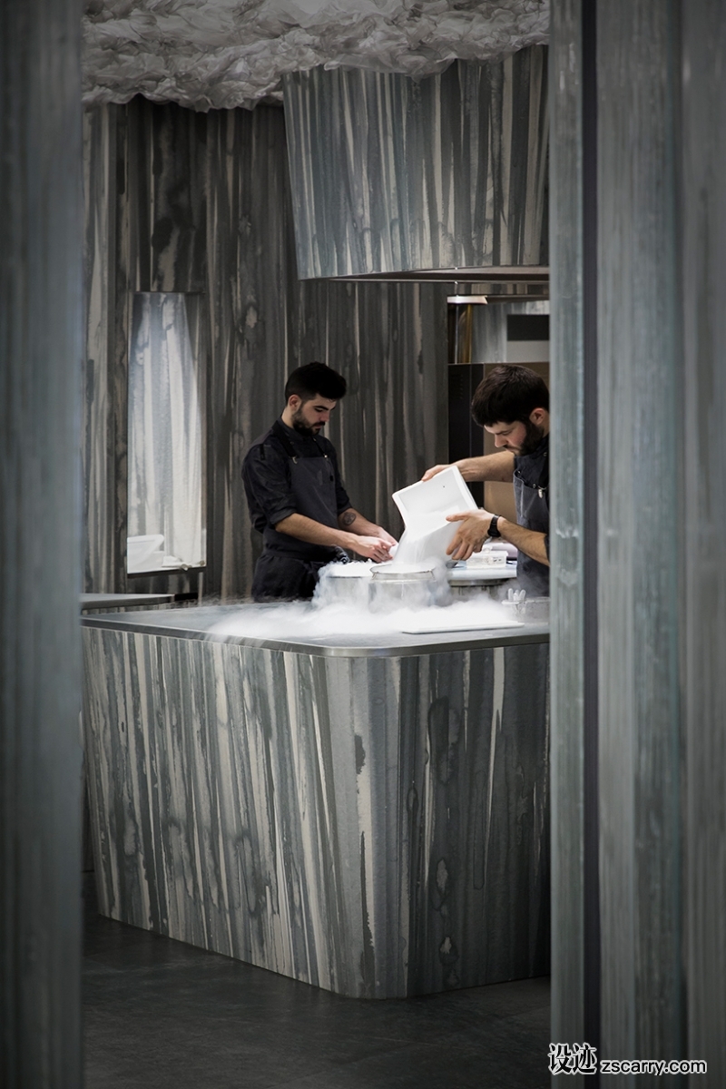 RCR-architects-enigma-restaurant-barcelona-interiors-albert-adria-neolith-designboom-08.jpg 工装参考,餐饮空间,商业厨房,