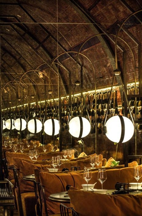 b9c3ac38417e52855e2750ade297f98e.jpg 工装参考,餐饮空间,餐厅,