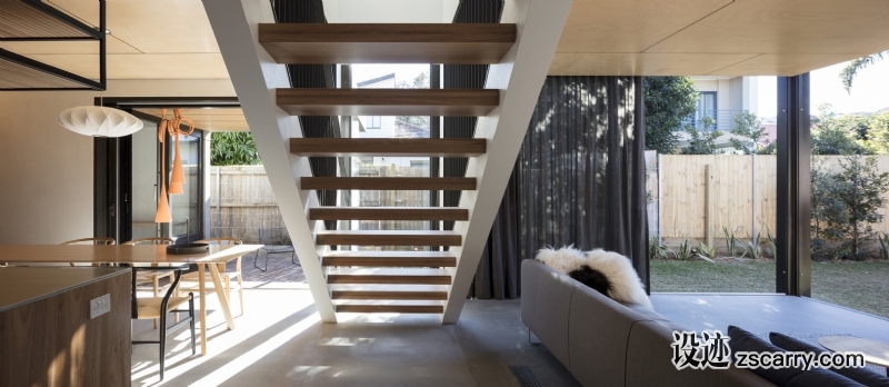 Scale_Cricket_Pitch_House_(13).jpg 局部参考,楼梯,现代造型,