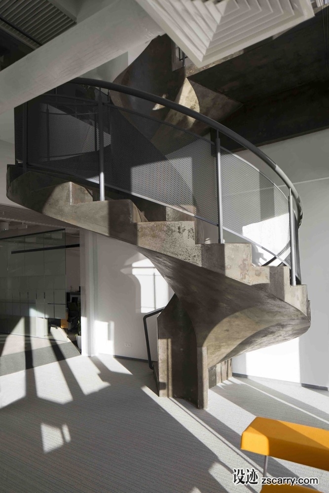 04.jpg 局部参考,楼梯,旋转造型,