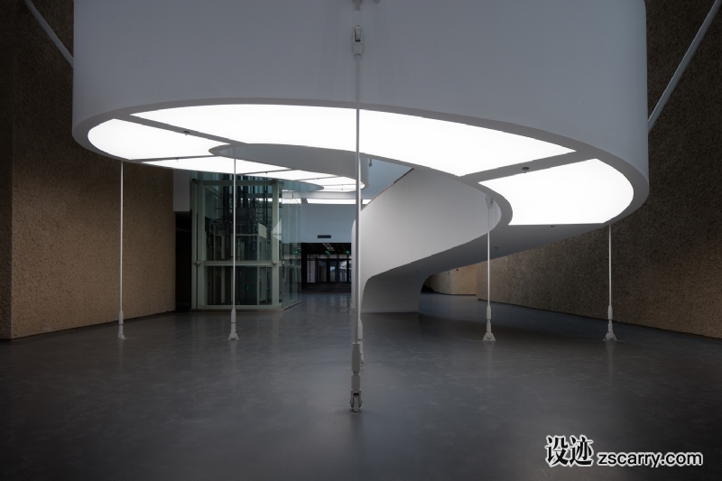 9.jpg 局部参考,楼梯,旋转造型,