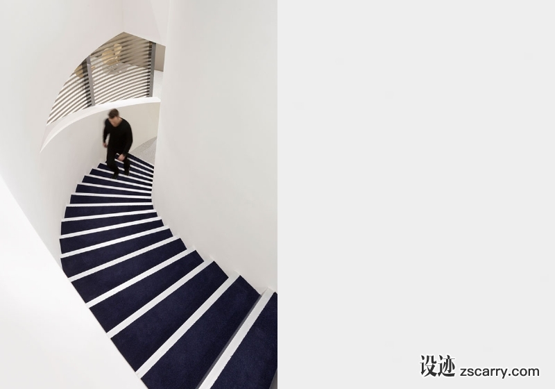 0824.jpg 局部参考,楼梯,旋转造型,