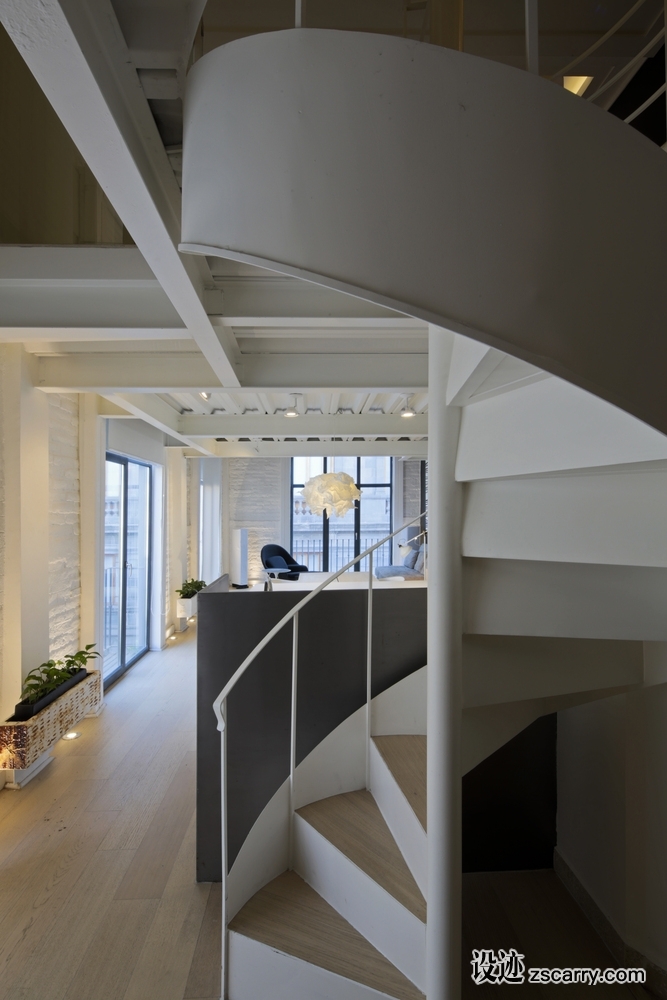 C57-4_-_Boué_Arquitectos_-_J.jpg 局部参考,楼梯,旋转造型,