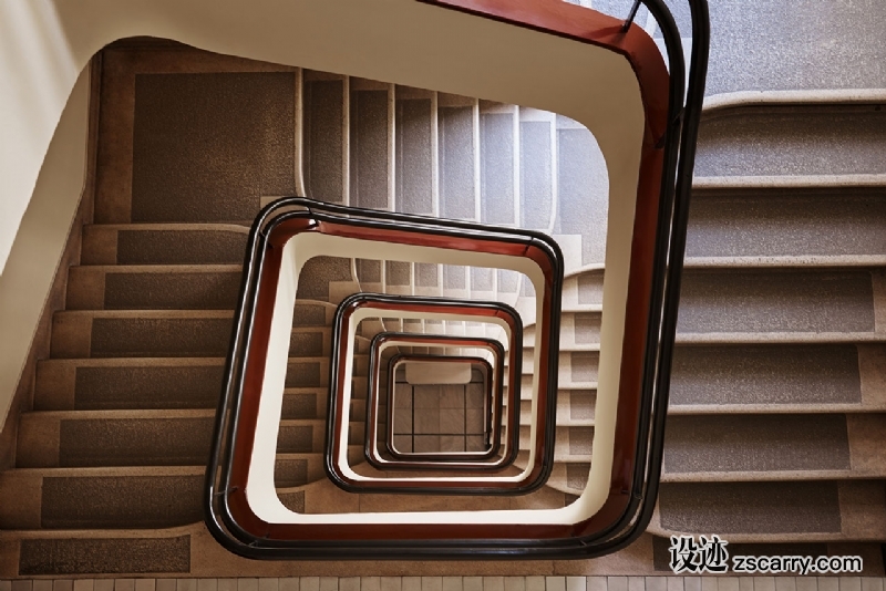 f4_balint_alovits_time_machine_yatzer.jpg 局部参考,楼梯,旋转造型,