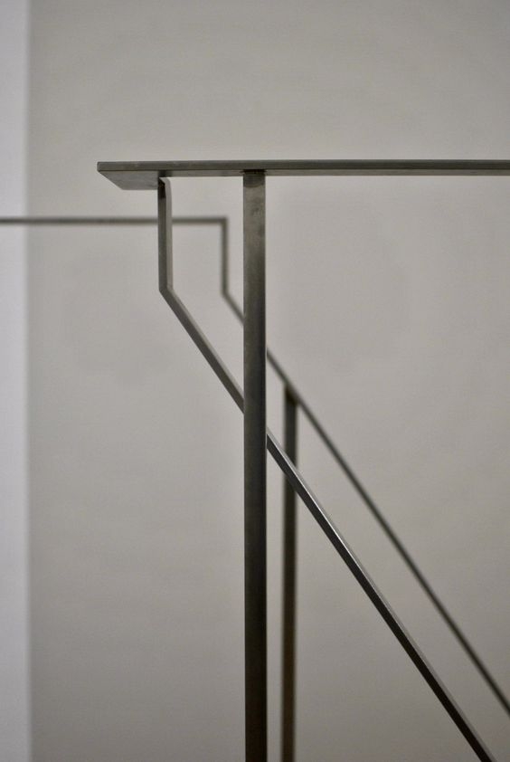 8edc347fc7a0509d521d48bf453cbc96.jpg 局部参考,楼梯,栏杆扶手,