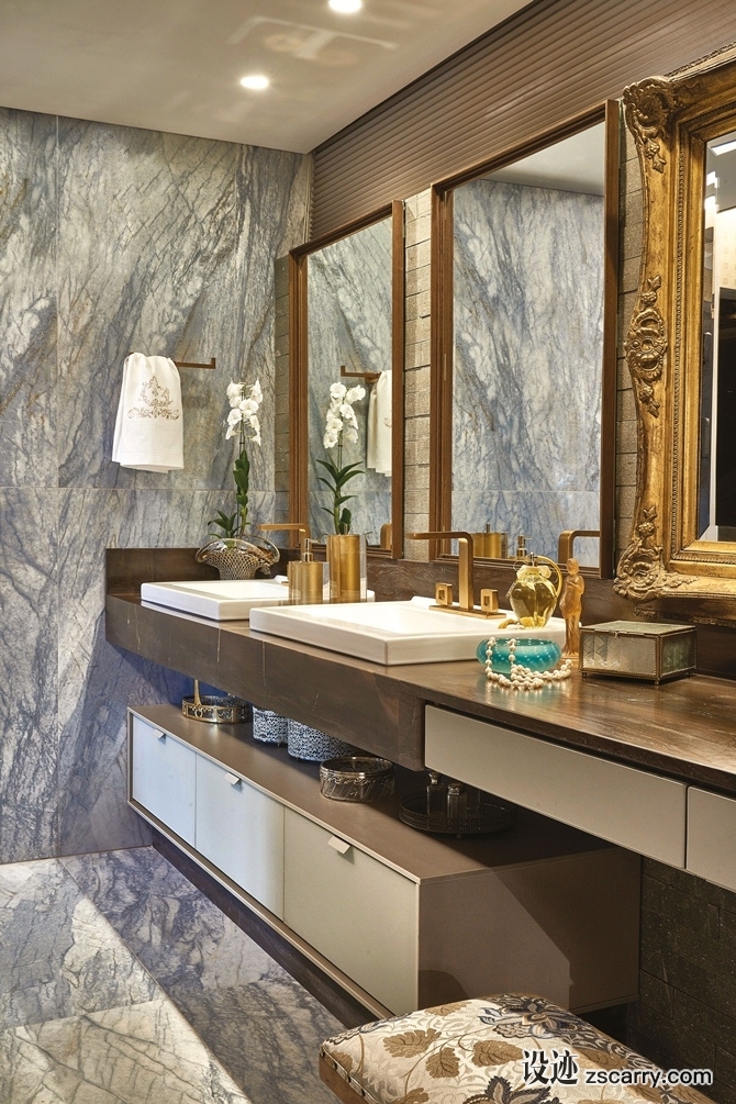 acasacorgoias09.-Banho-do-Casal-3-Crédito-Jomar-Bragança1.jpg 局部参考,卫浴元素,洗手台（台上盆）,