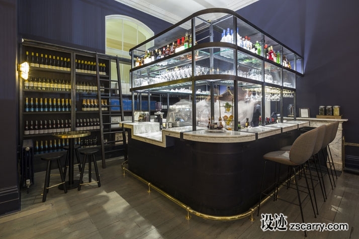 19_Somerset_House_Pennethorne_s-Cafe_Bar_London_SHH_architects_yatzer.jpg 工装参考,餐饮空间,吧台（酒吧）,