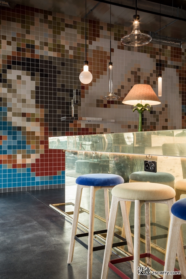 25hours-hotel-zurich-langstrasse-11.jpg 工装参考,餐饮空间,吧台（酒吧）,