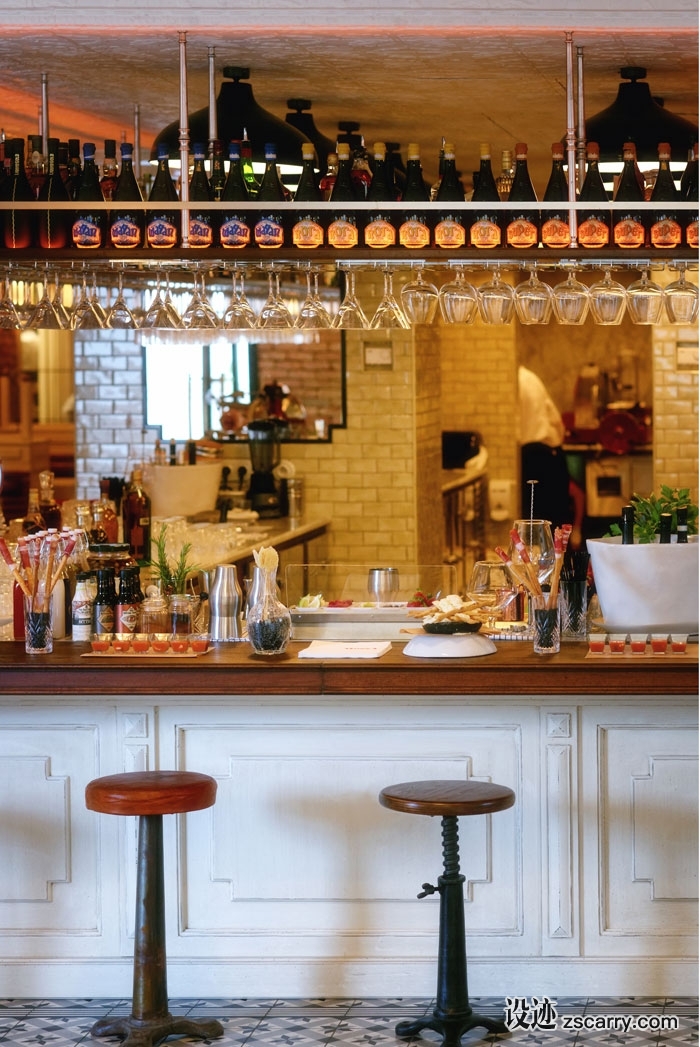 8941565852_f7dd01bb68_o.jpg 工装参考,餐饮空间,吧台（酒吧）,